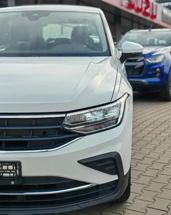 Volkswagen Tiguan cena 99990 przebieg: 48000, rok produkcji 2021 z Kobylin małe 352